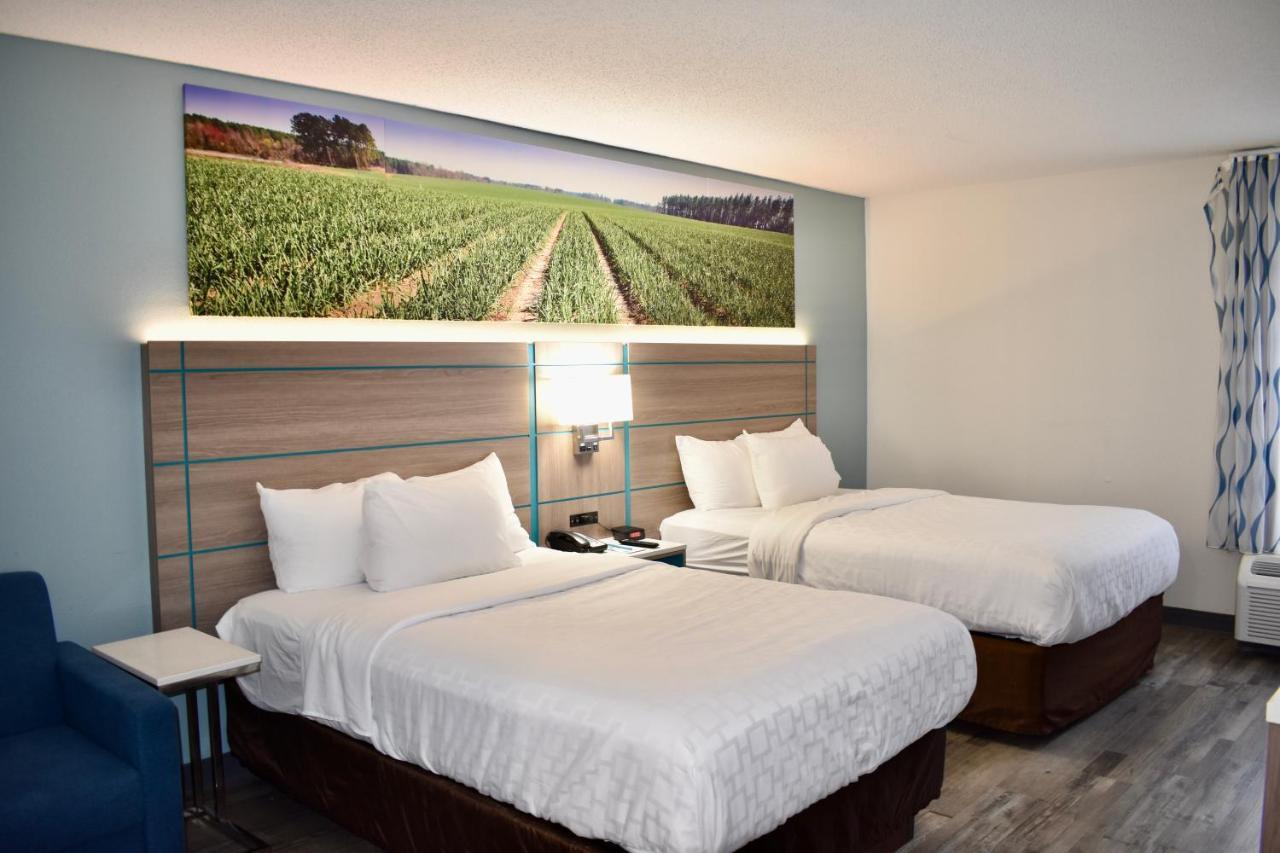 Clarion Pointe Vidalia - Lyons West Hotel Екстериор снимка