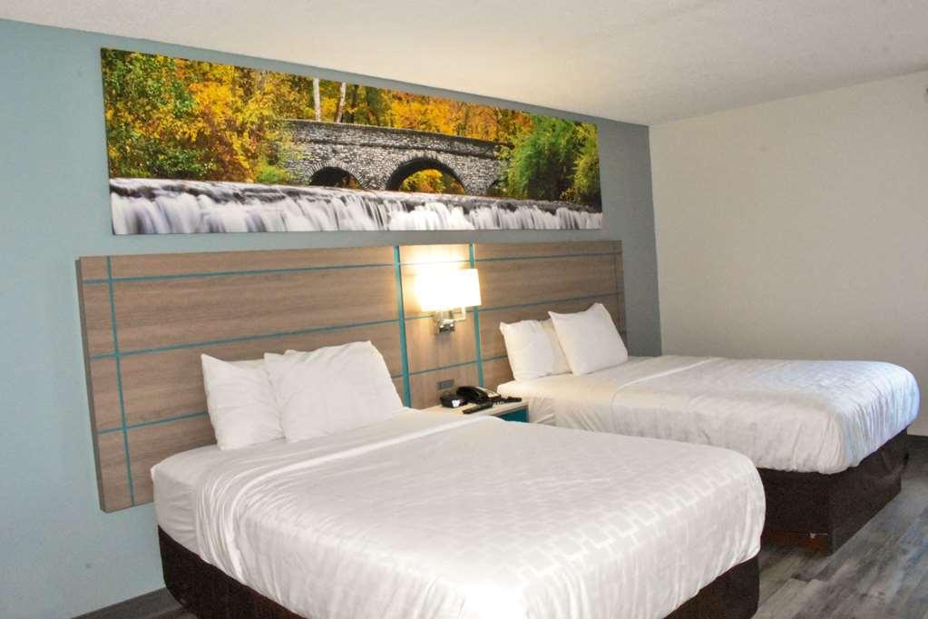 Clarion Pointe Vidalia - Lyons West Hotel Стая снимка