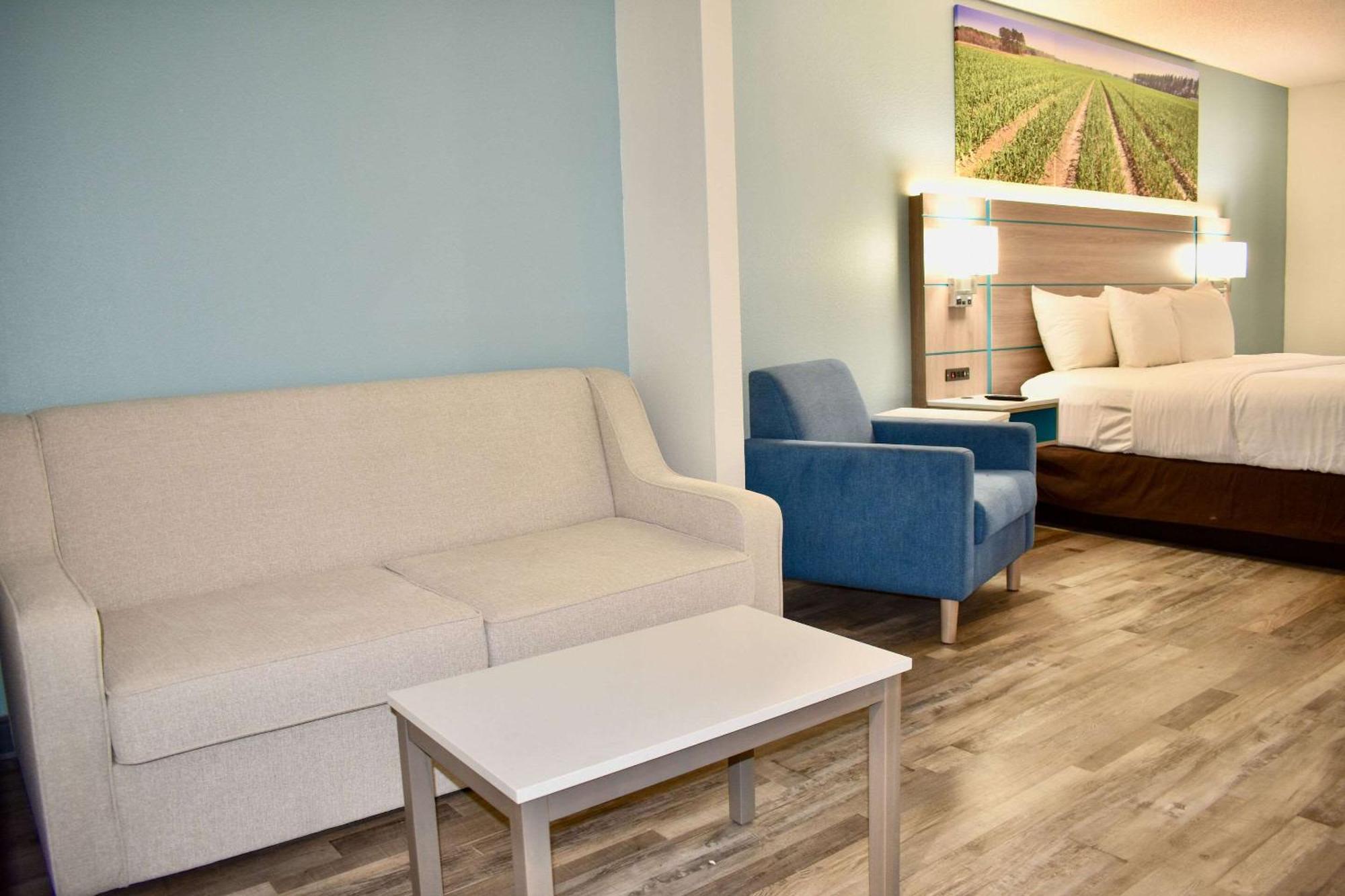 Clarion Pointe Vidalia - Lyons West Hotel Екстериор снимка