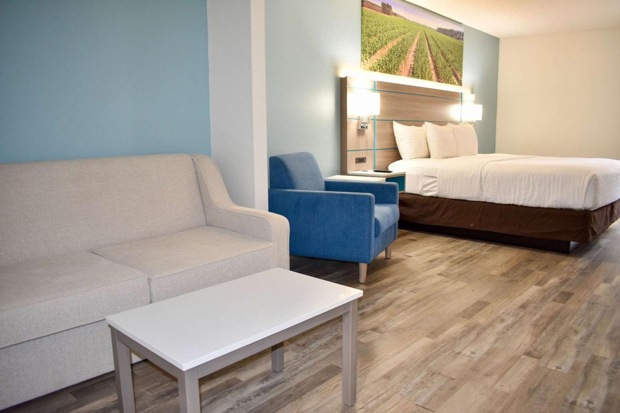 Clarion Pointe Vidalia - Lyons West Hotel Екстериор снимка